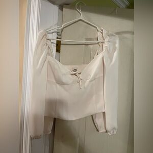 Size medium Wilfred Aritzia peasant top white